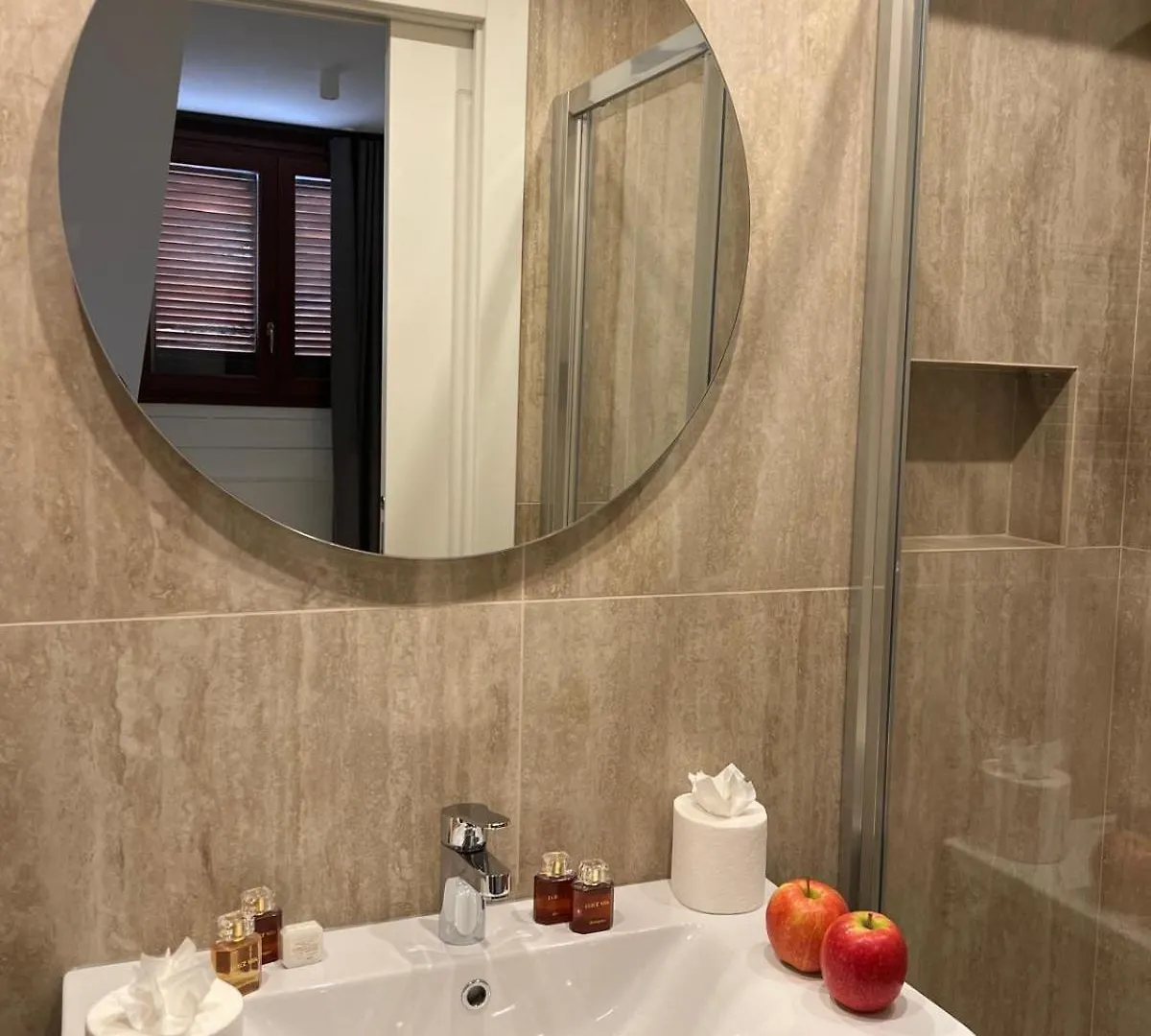Brera Prestige Apartment Near Duomo Milan