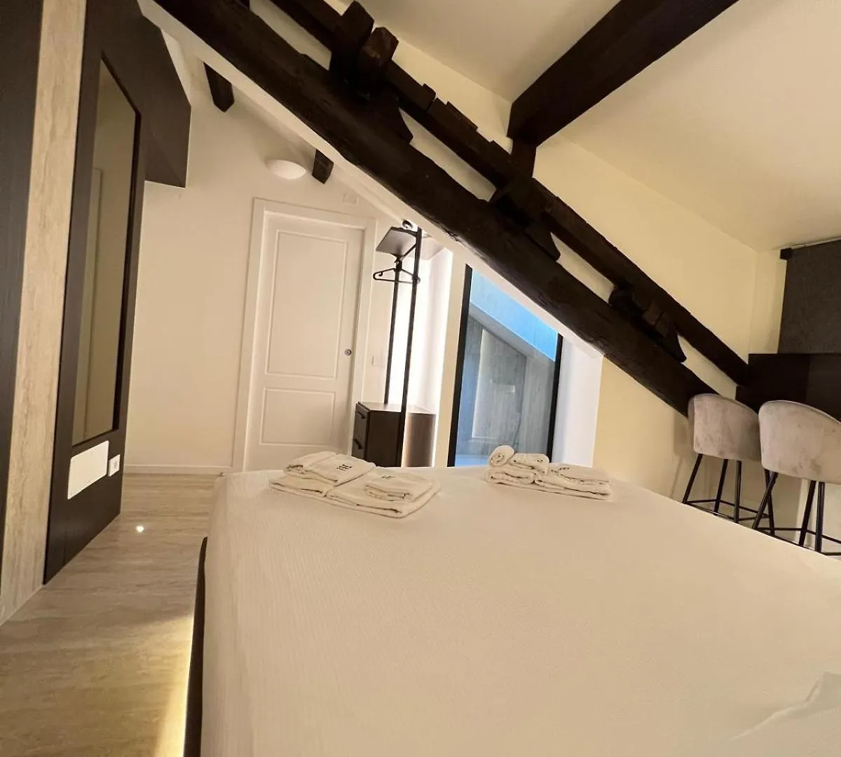 Brera Prestige Apartment Near Duomo Milaan Italië