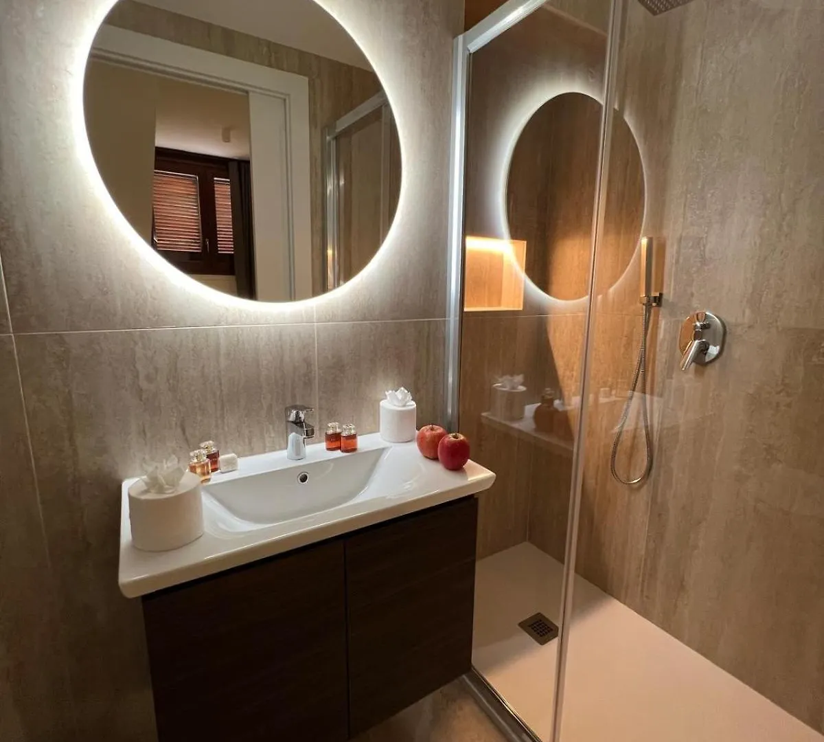 Brera Prestige Apartment Near Duomo Milano